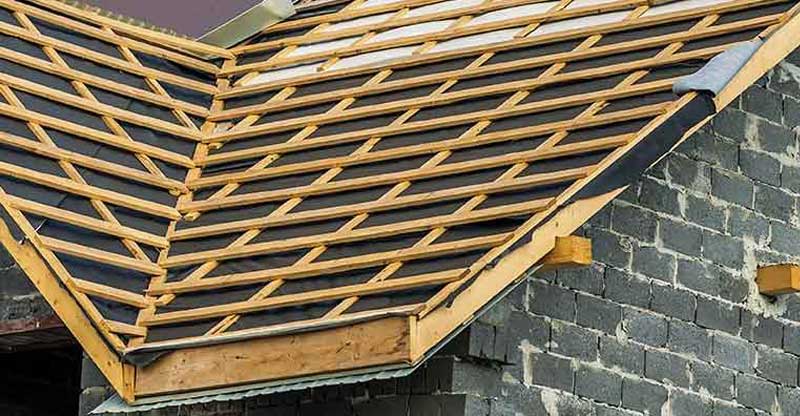 PROMICHELCOUVREUR couvreur, toiturier sur Namur et toute la Belgique. Votre spécialiste en travaux de nettoyage, traitement par pulvérisation, peinture hydrofuge toiture, couverture, zinguerie, étanchéité toit plat rooting, isolation toit combles, rénovation de charpente, traitement des bois, ravalement peinture façade et nettoyage des extérieurs : klinkers, pierre bleue … sur Namur et toute la Belgique